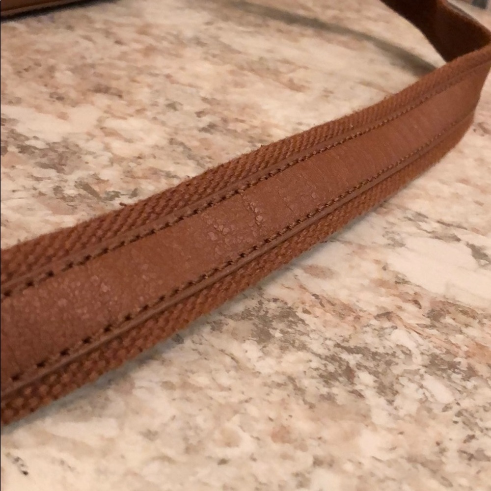 Crossbody - Picture 8 of 8